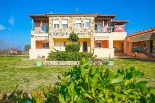 Kargas Apartments