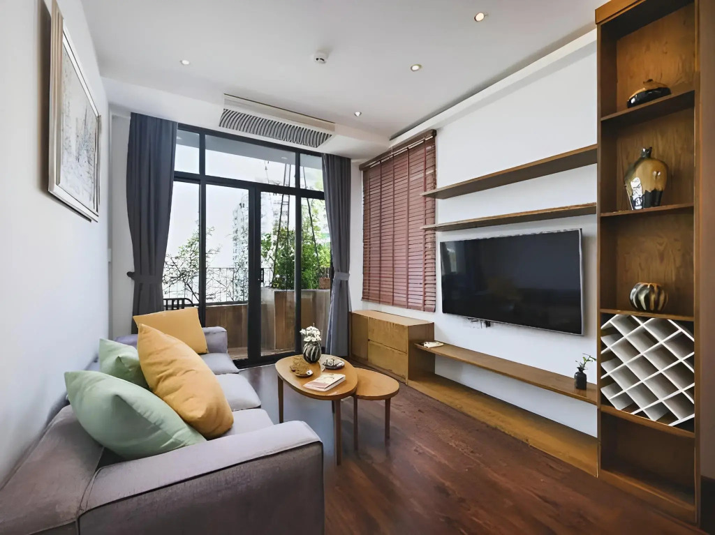 The Bloom Pham Viet Chanh - Modern Living Space in Saigon - A Top Choice for Western Travelers