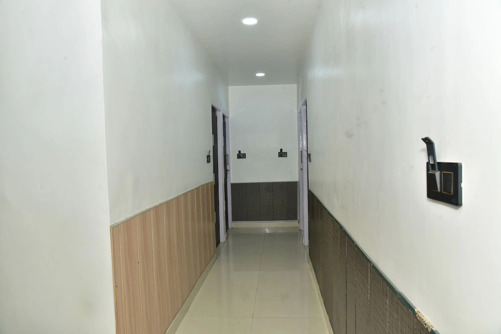 Hotel Emirates Case
