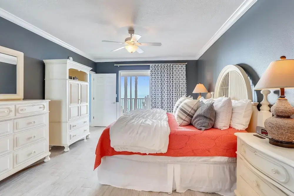 Tides 363 Luxurious Pools/hot Tubs/grills-beautiful Gulf Views