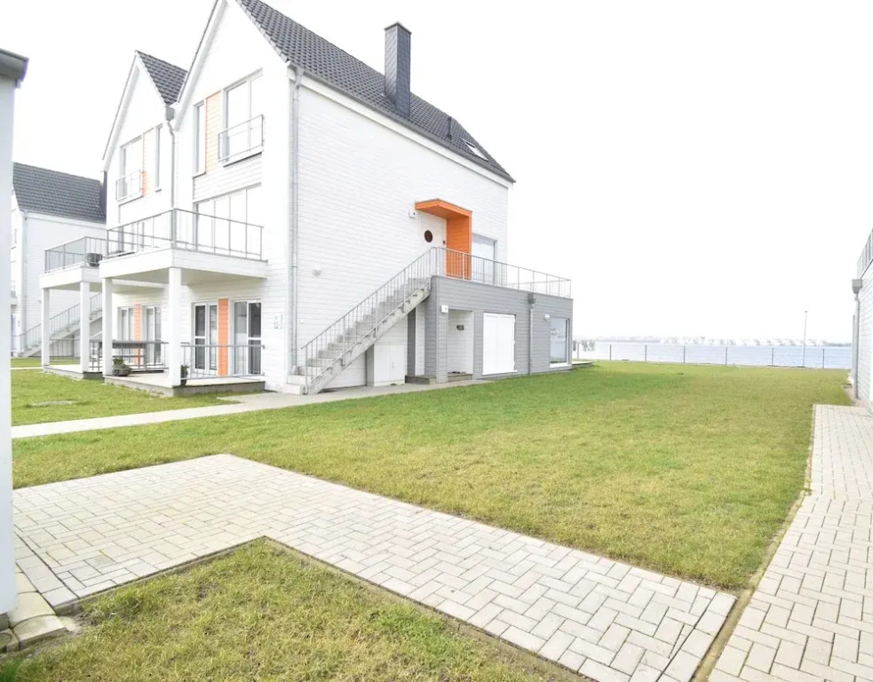 Meerhaus 18