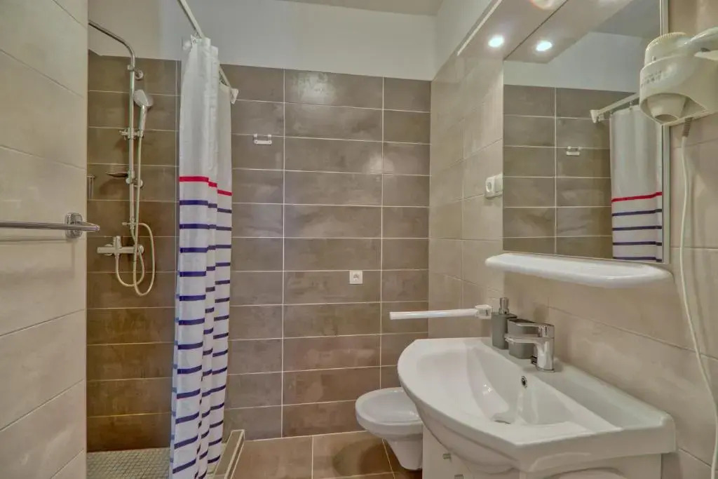 Apartments Podvorac