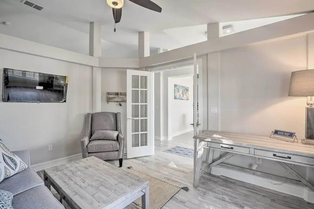 Heated Pool: Sun-soaked Cape Coral Escape!