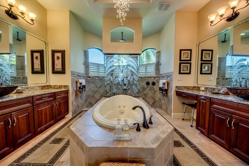 Villa Tritons Tide- Roelens Vacations