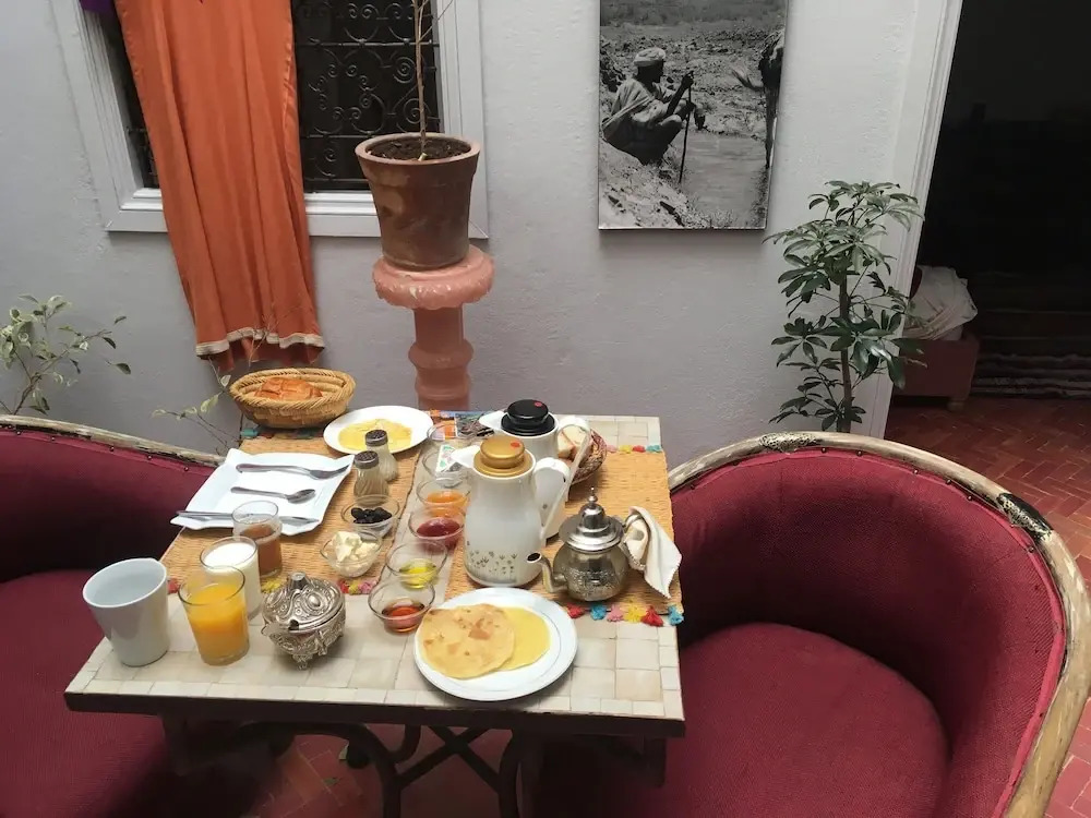 Riad Laly Tourisme Eclairé Le bijou de la medina
