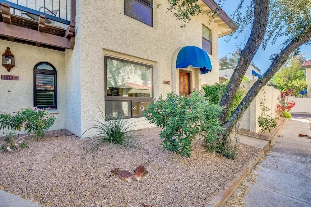 Winston - 2 Br Condo