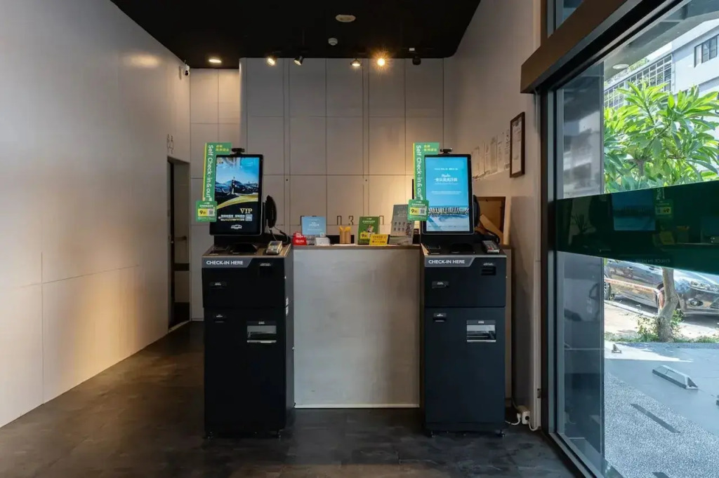 CHECK inn Express Taichung FuXing Hall 2