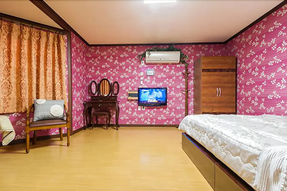 Anmyeondo Gurum Sanjang Pension
