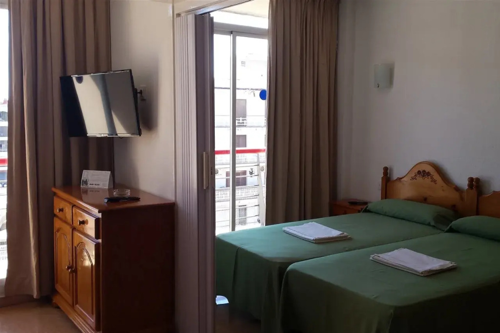 Apartaments Mar Blau Calella