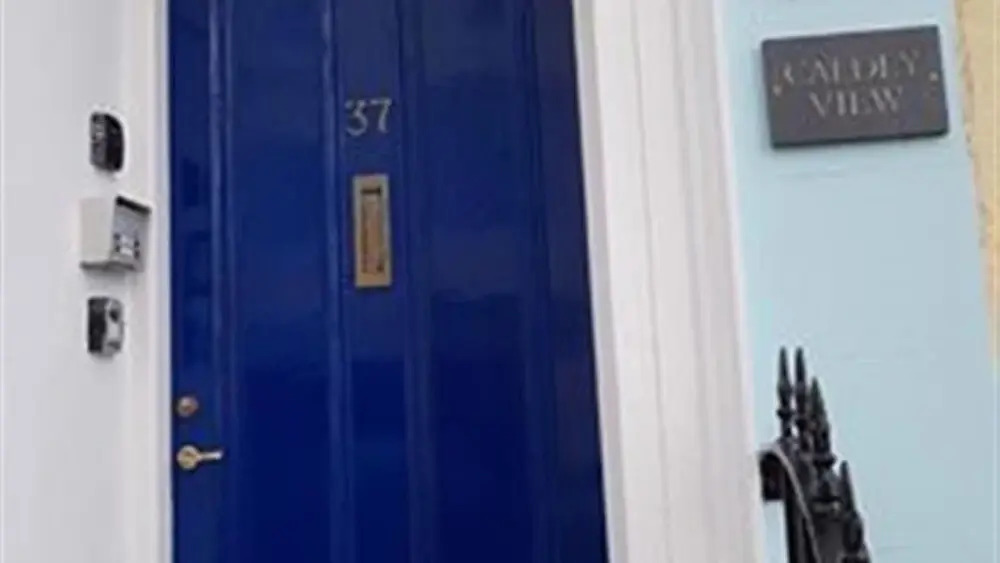 Victoria Street 37, Flat 3
