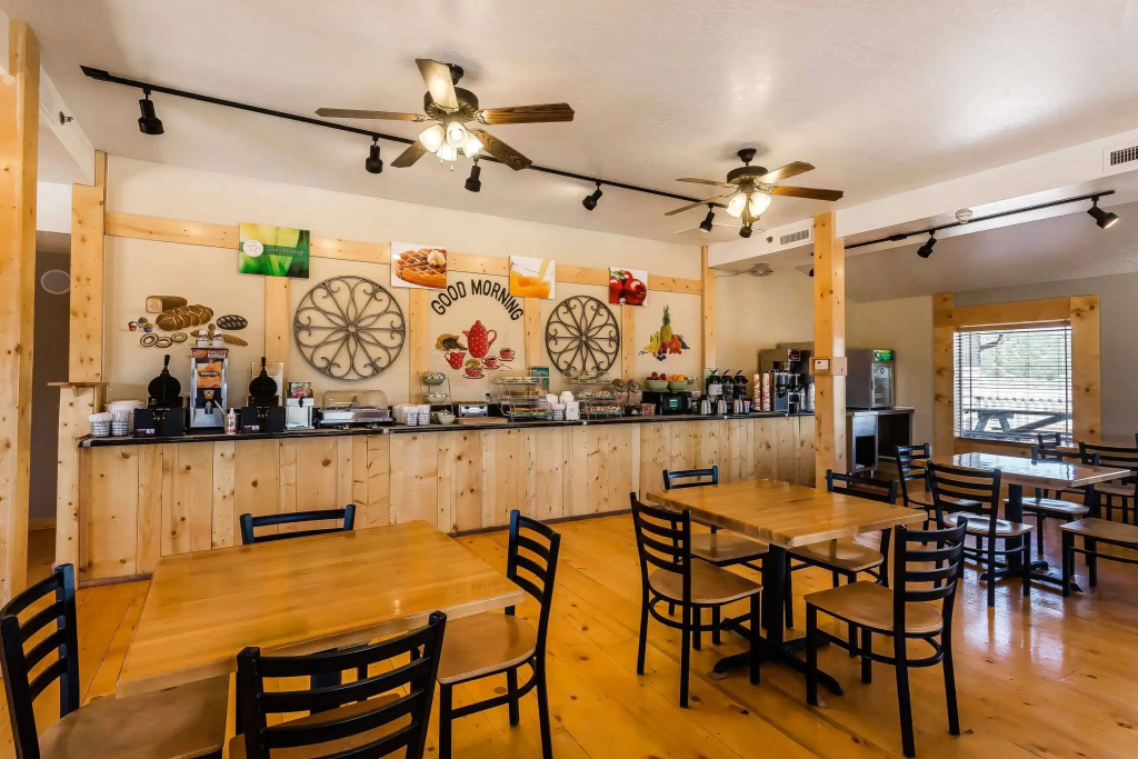 Quality Inn Panguitch near Bryce Canyon