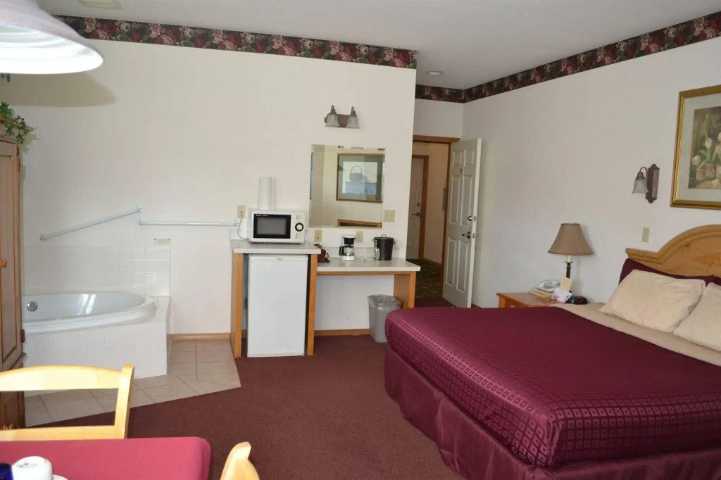 Anaco Bay Inn