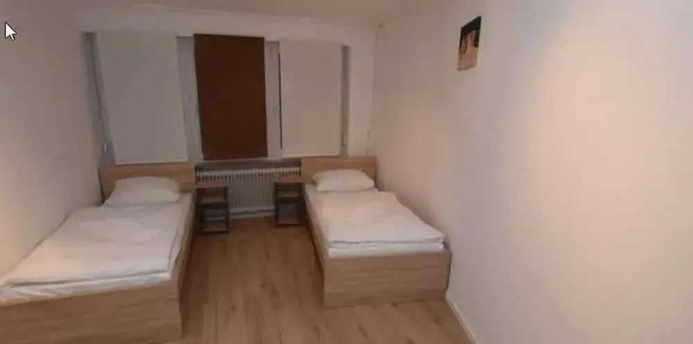 Ab Apartment 133