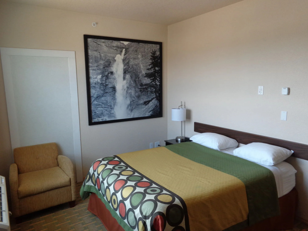 High Point Inn & Suites Peace River