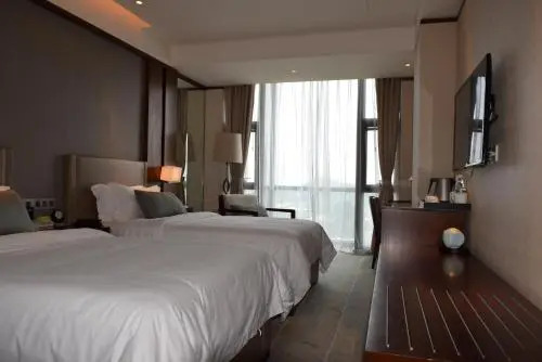 Zhongjian Yanqi Lake View Hotel