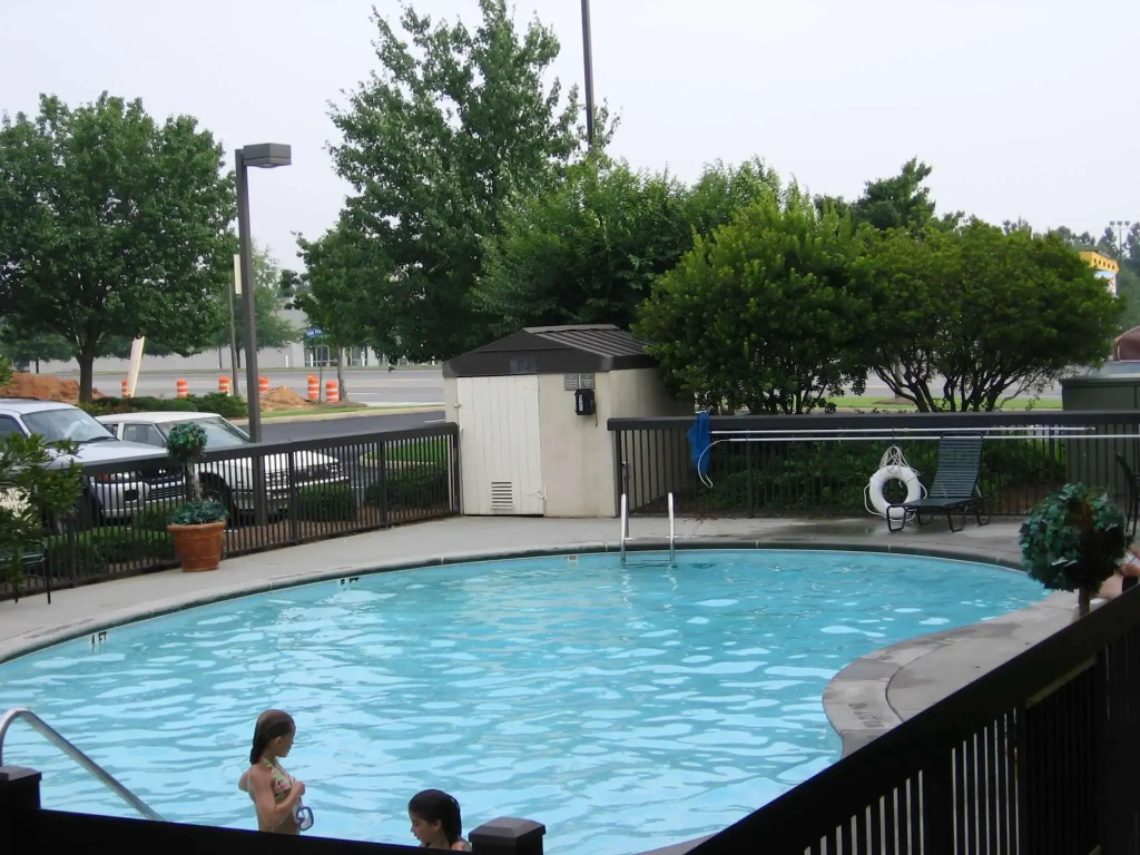 Spark by Hilton Atlanta Kennesaw Town Center