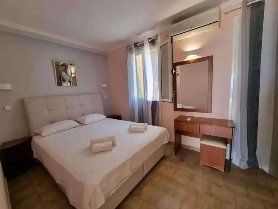 Corfu Dream Holidays Villas 4-6
