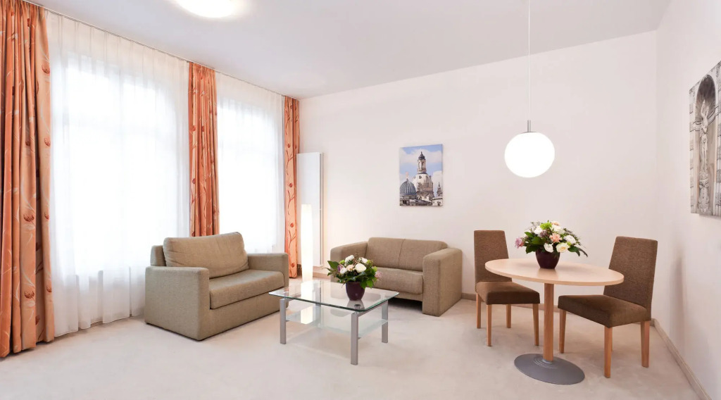 Aparthotel Neumarkt