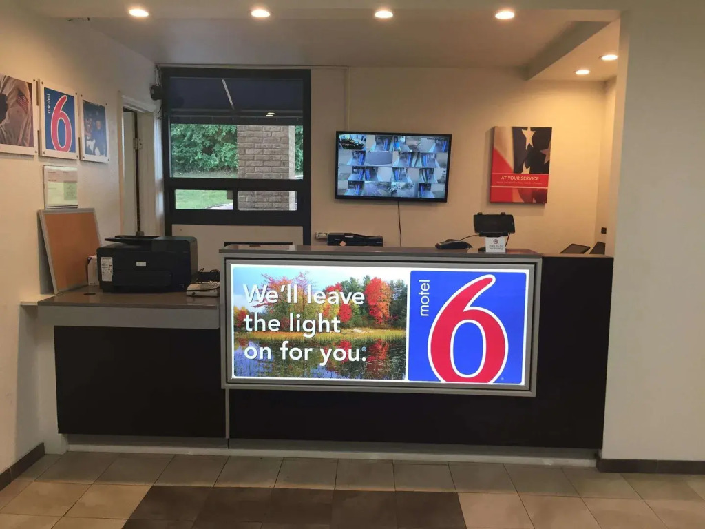 Motel 6-Nashville, TN - Airport