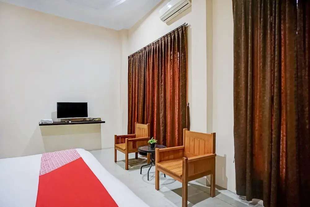Hotel O Medan City Lapangan Benteng - 6 Hour Stay