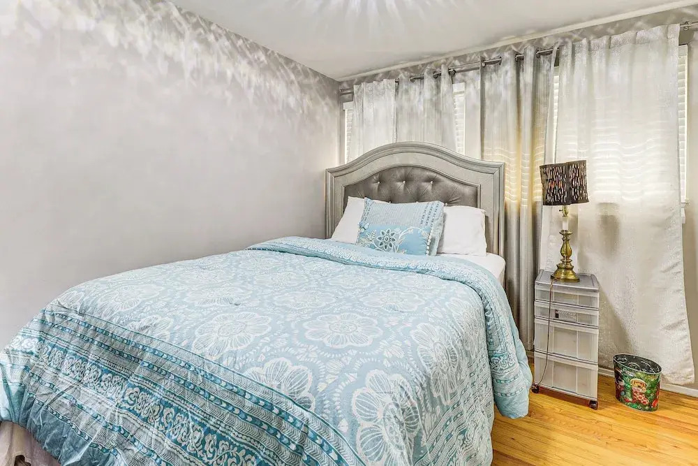 Remote-work Ready: Family Home Near Pittsburgh
