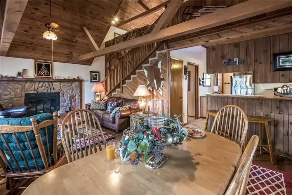 Antler Crossing - Two Bedroom Cabin