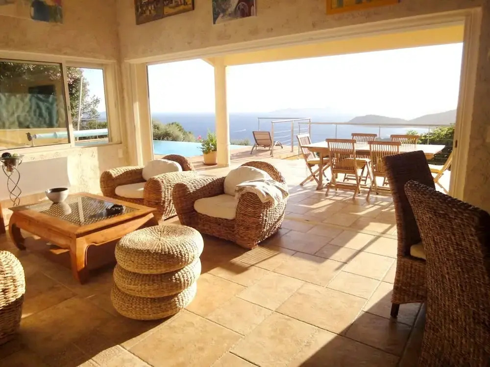 Villa With 4 Bedrooms in Rayol-canadel-sur-mer, With Wonderful sea Vie