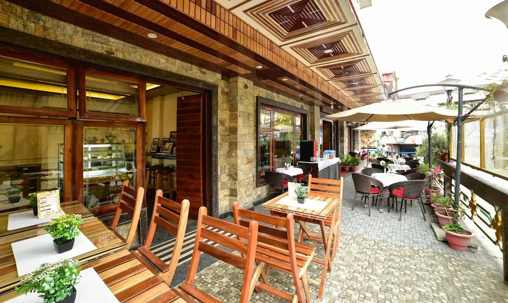 Hotel Tarcon