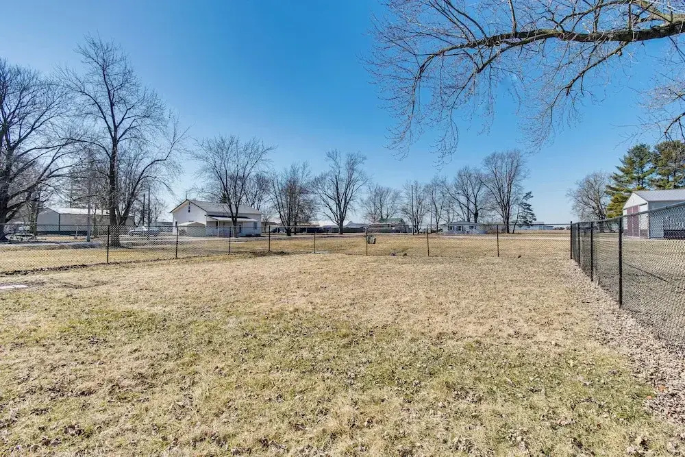 Mins to Local Attractions: Pet Friendly w/ Yard!