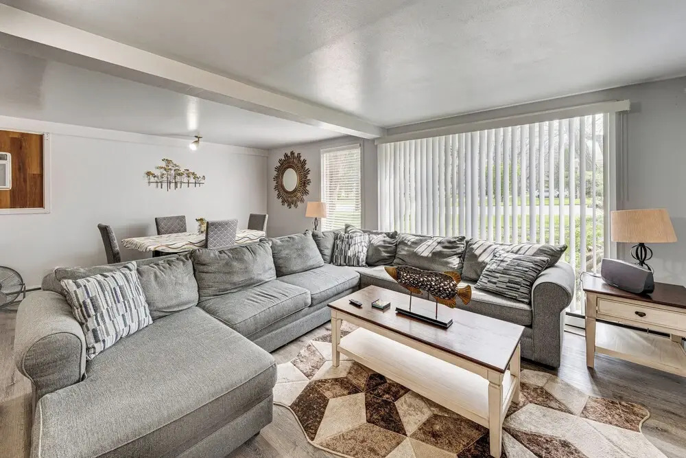 Pet-friendly Rockford Home Near Skiing & Hiking!