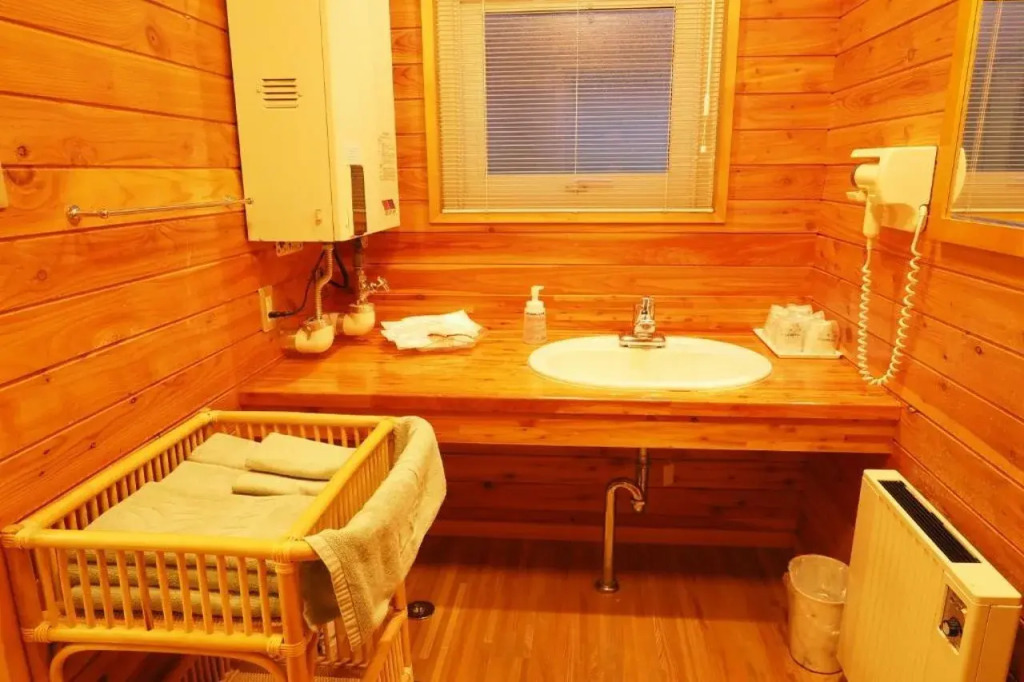 Lake Kanayama Log Hotel Larch
