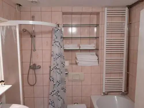 Hotel Pri Belokranjcu