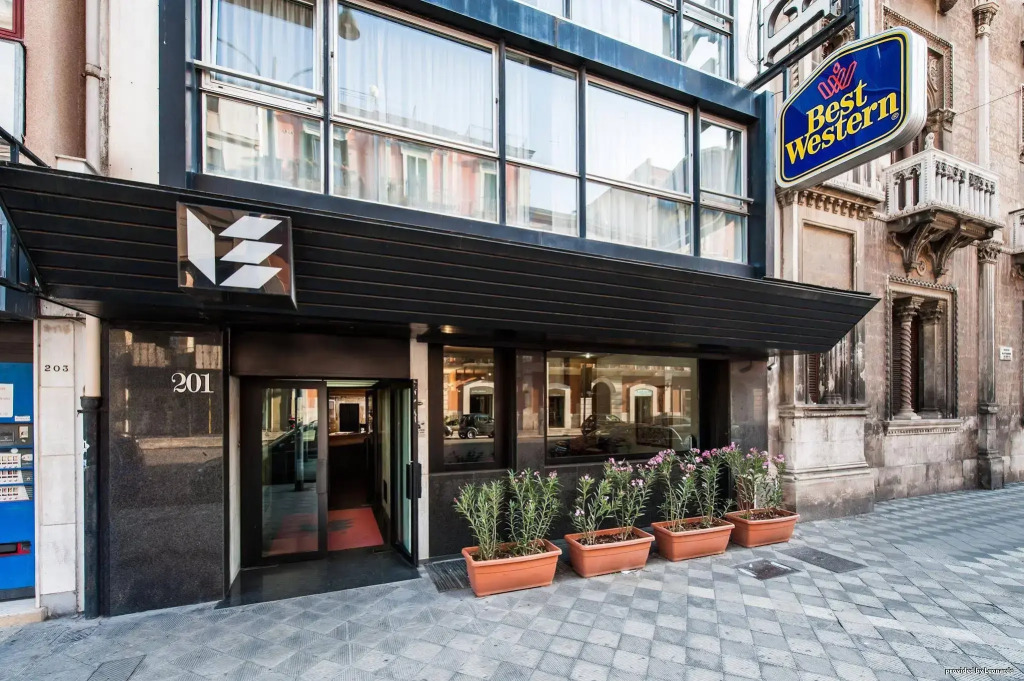 Executive Business Hotel