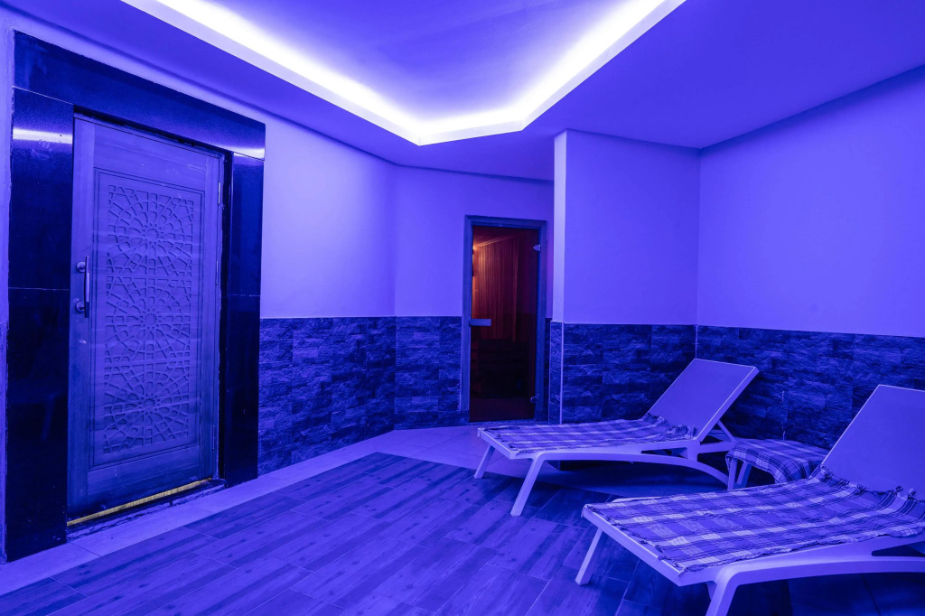 Throne Beach Resort & Spa - Ultra All Inclusive