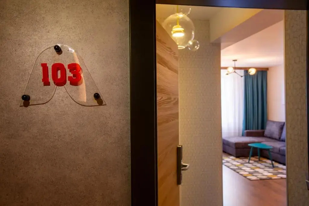 Bach Apartments