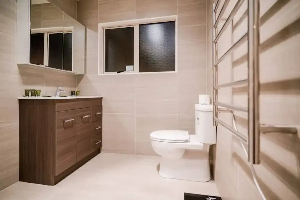Windsor Park Spacious & Modern 3 bedrooms House