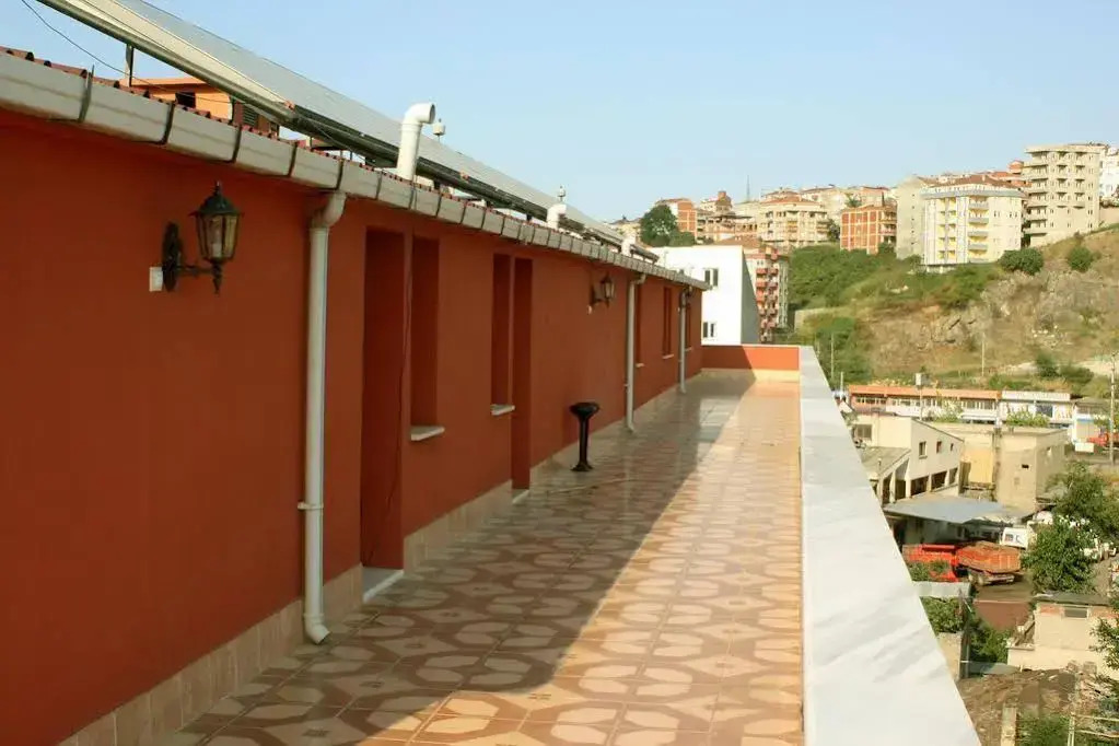 Ayyildiz Hotel