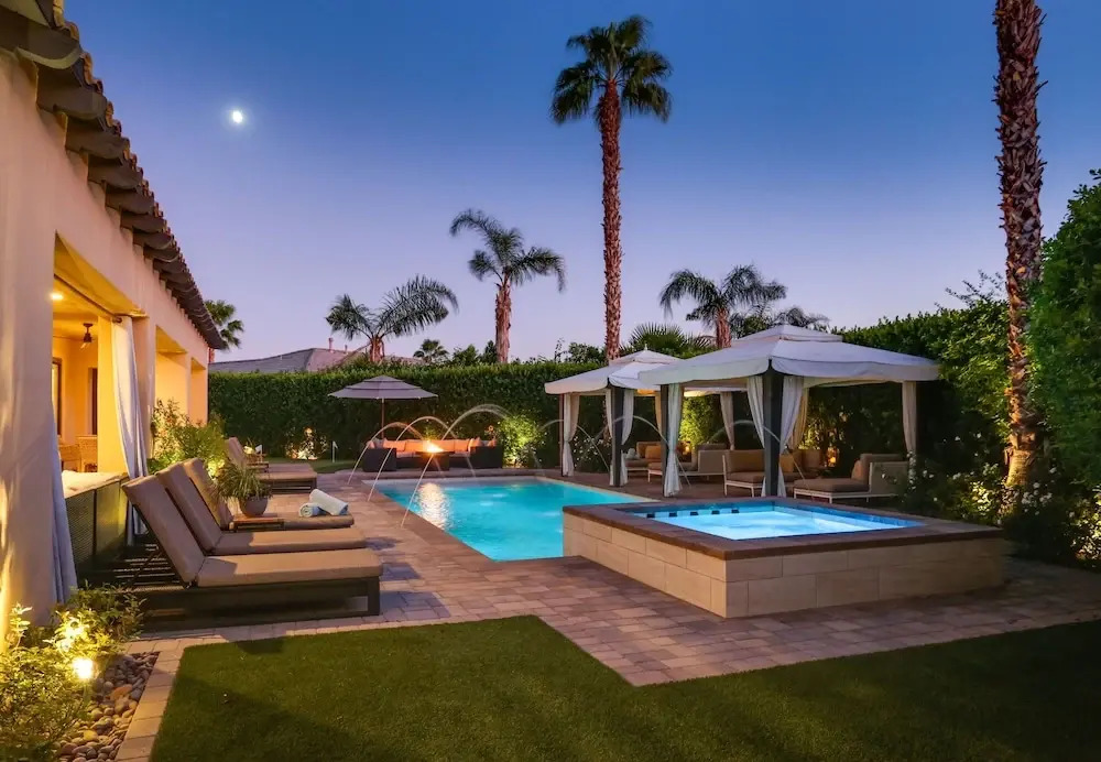 New Listing! Opulent 3-unit W/ Private Pool 7 Bedroom Home