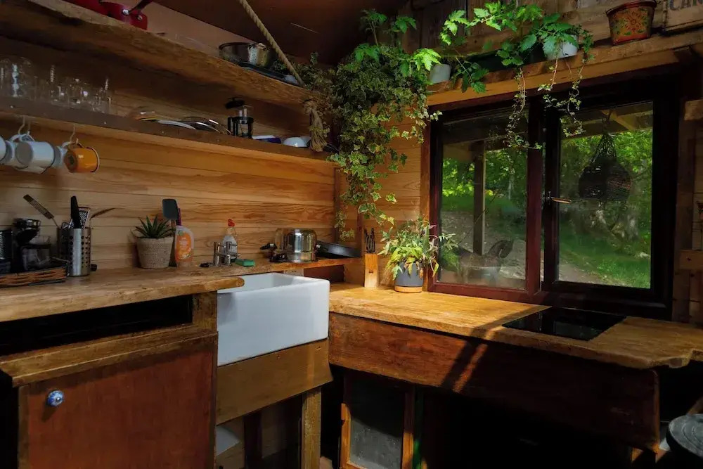Hapus Hideaway Retreat Site, Sleeps 29