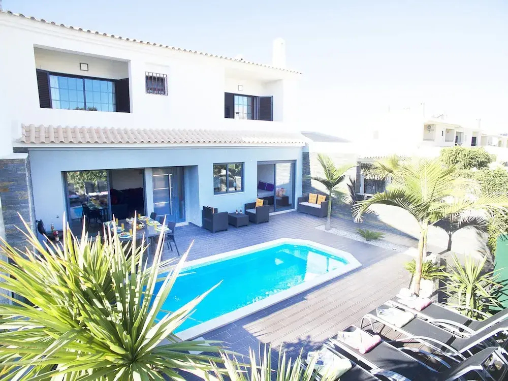 Villa Waikiki - Moradia familiar com BBQ e piscina aquecível