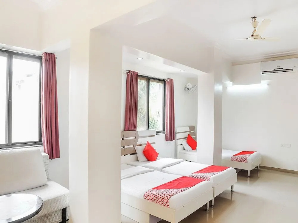 Capital O 15654 Hotel Gajanan Pride