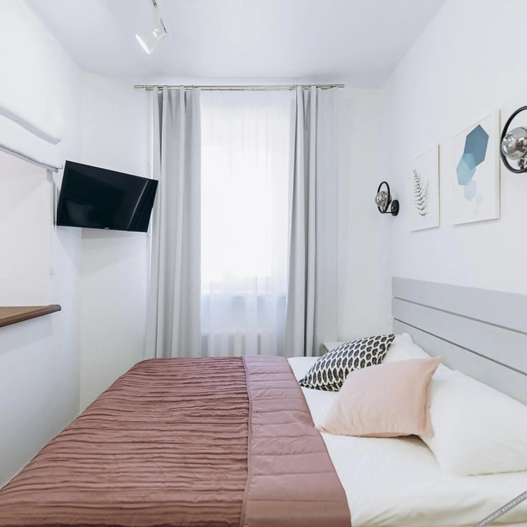 Oversize Piter Hotel