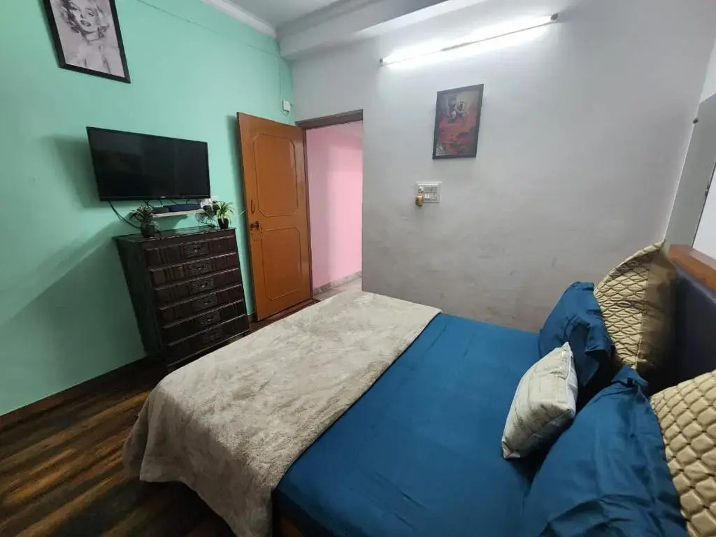 Entire Airconditioned Apartment as Value of Money
