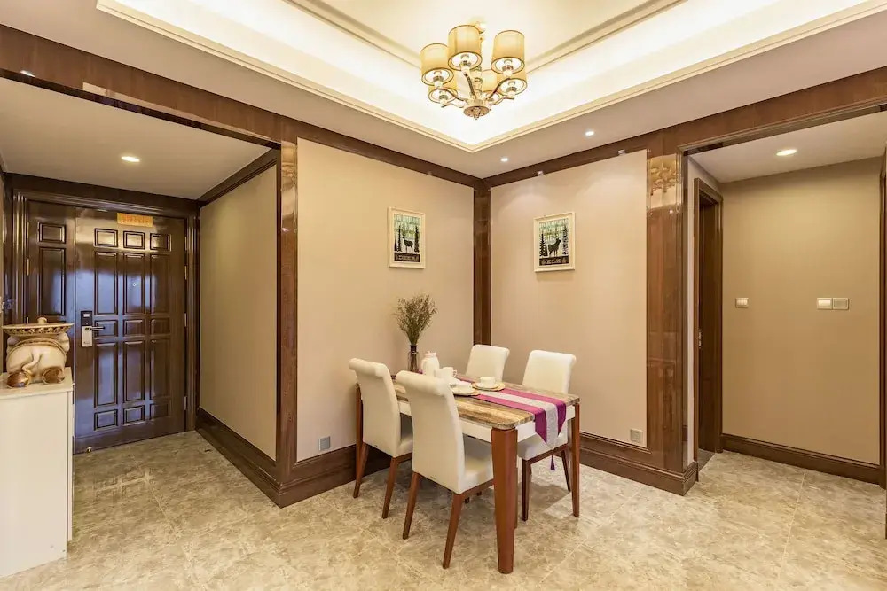 Chengdu Geruihao International Apartment