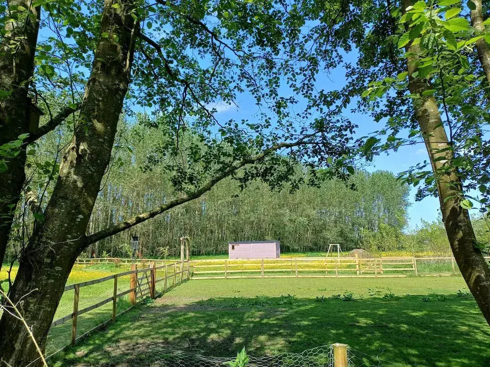 The Heartwood - Luxury Cabin Near York