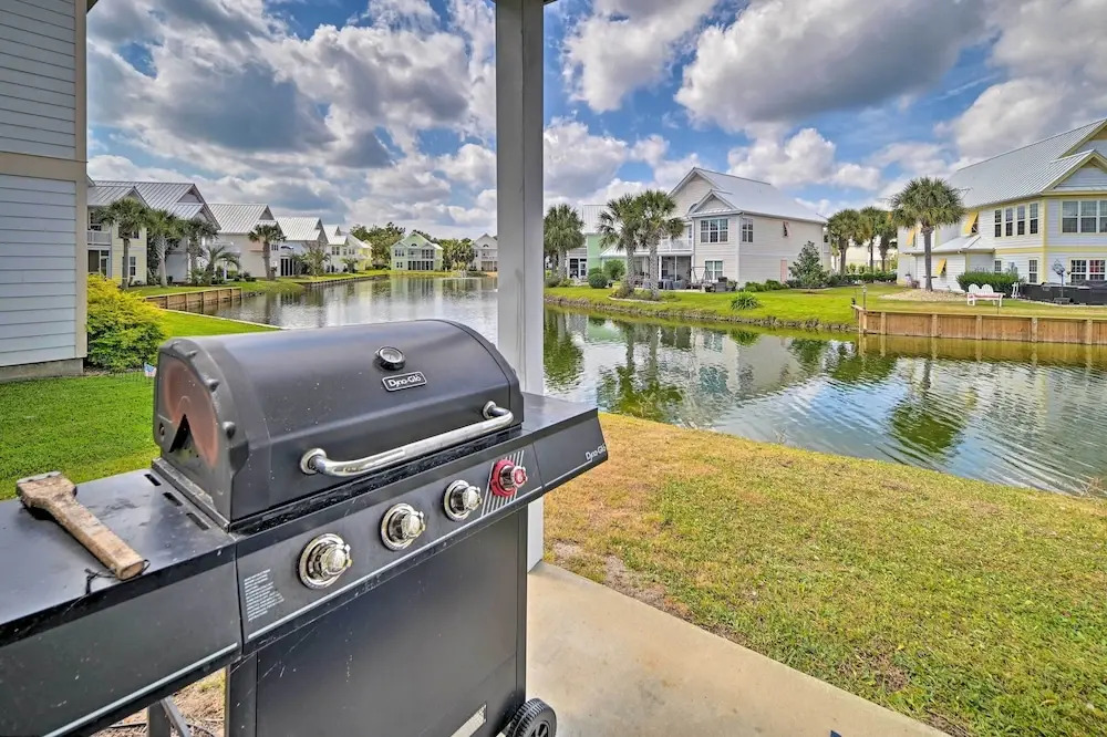 Spacious Family Retreat w/ Resort Amenities!