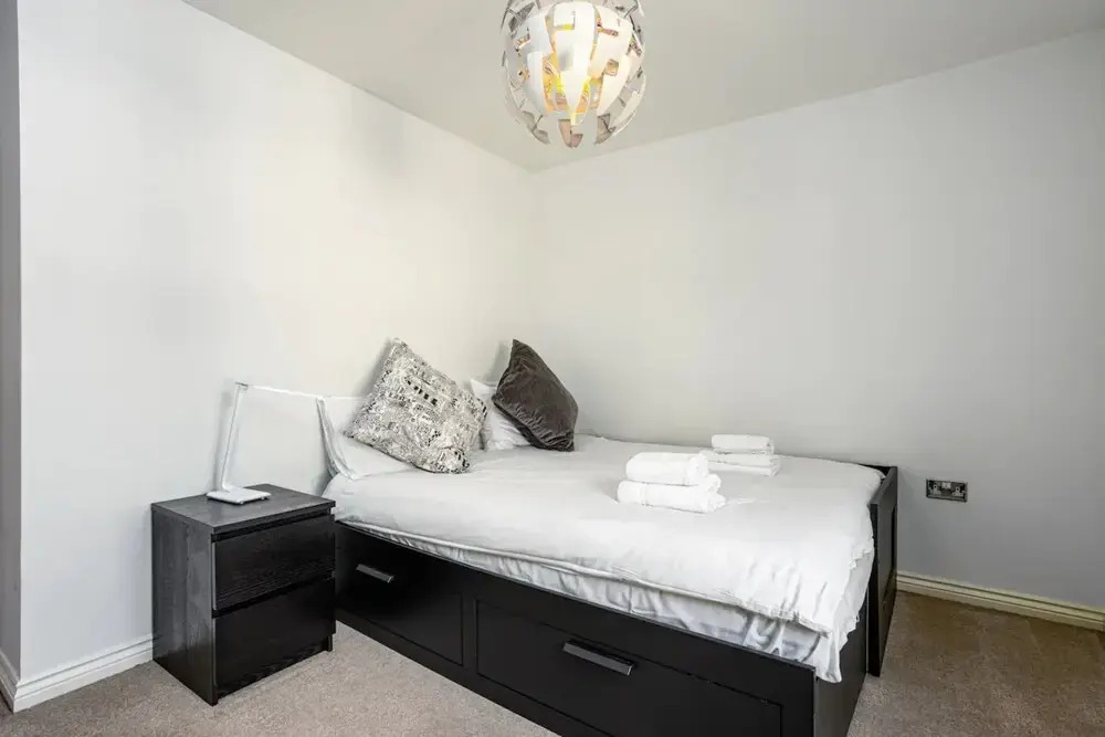 Comfy 2 Bedroom Apartment Near Edinburgh City Centre
