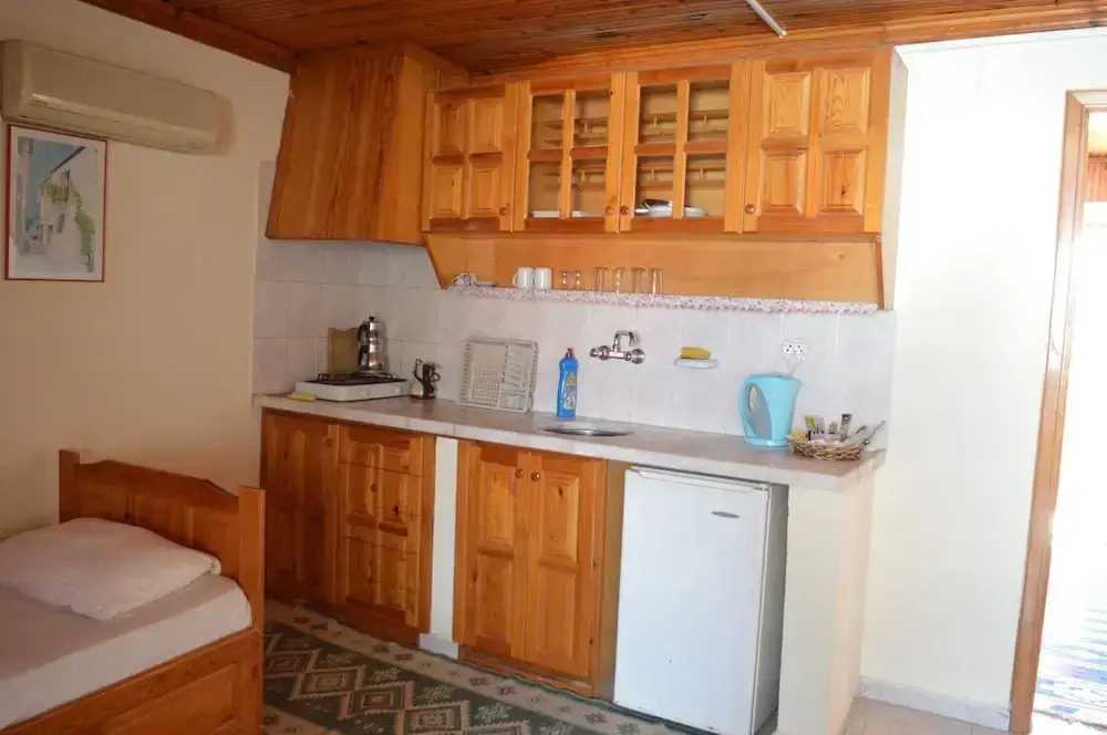 Erasmus Apart Hotel