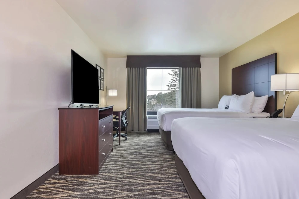 Cobblestone Hotel & Suites - Monte Vista