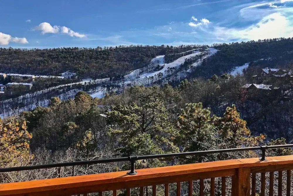 Family-friendly Massanutten Home w/ Slope Views!
